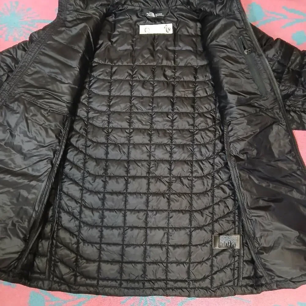North face Mens thermoball trekker jacket lightweight packable coat black